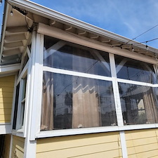 Vinyl Screens for Coastal Homes: Durability, Protection, and Style 1