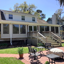 Vinyl Screens for Coastal Homes: Durability, Protection, and Style 4